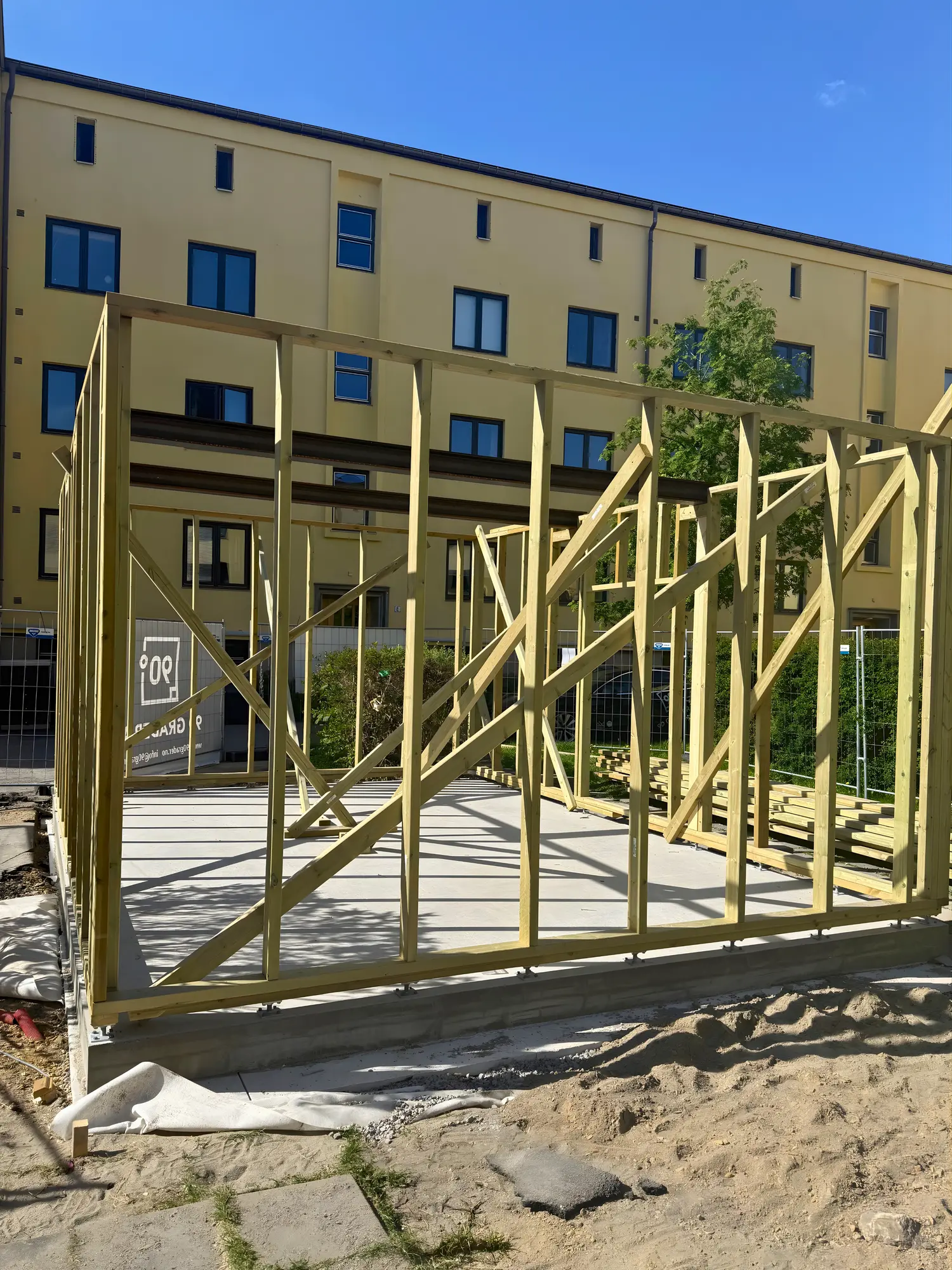 Tømrer- & Snekkerarbeid utført i Greverud av 90 Grader AS